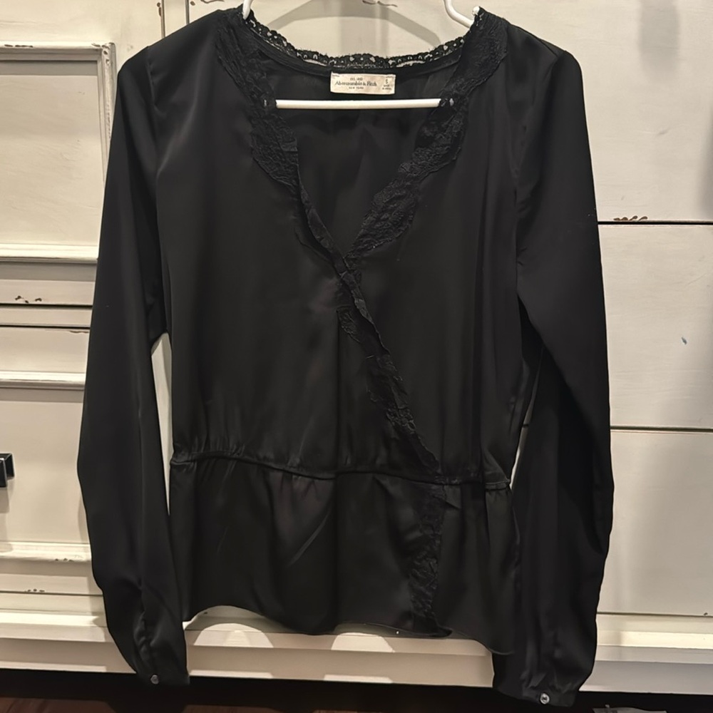 Abercrombie & Fitch top